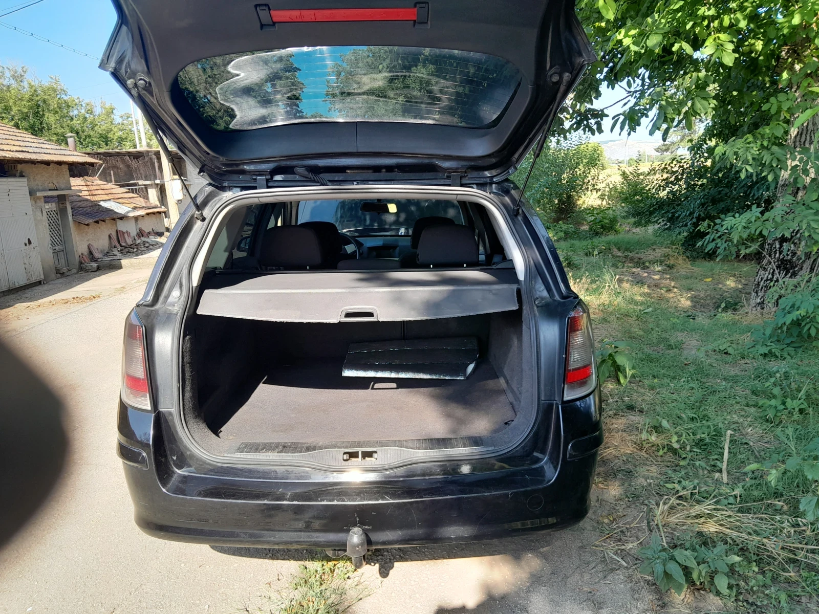 Opel Astra 1.9 cdti,  120кс, 6 скорости, снимка 10 - Автомобили и джипове - 55970794