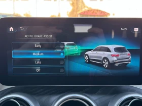 Mercedes-Benz GLC 300 AMG Line, снимка 13