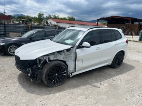 BMW X5 G05 4.0i 340hp M-pack НА ЧАСТИ, снимка 3