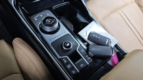 Kia Sorento HEV 1.6* 360* BLIND SPOT* ЕЛ. БАГАЖНИК* HUD* КРАЙН, снимка 9
