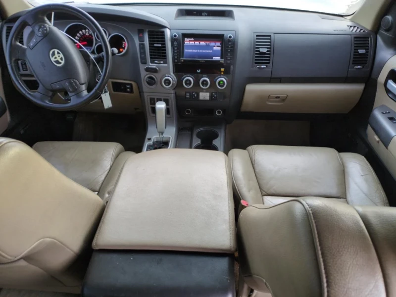 Toyota Sequoia, снимка 8 - Автомобили и джипове - 49051098