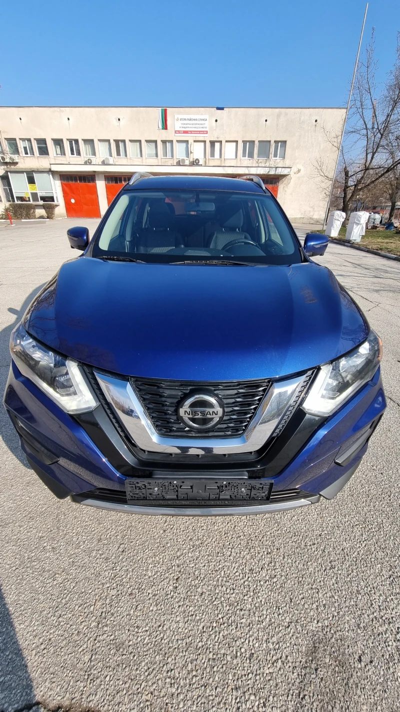 Nissan Rogue 2.5 SV   , снимка 2 - Автомобили и джипове - 49072239