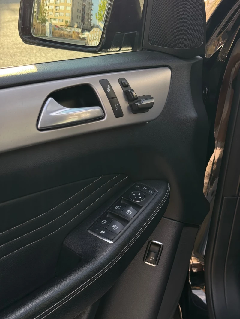 Mercedes-Benz ML 350, снимка 8 - Автомобили и джипове - 52951384