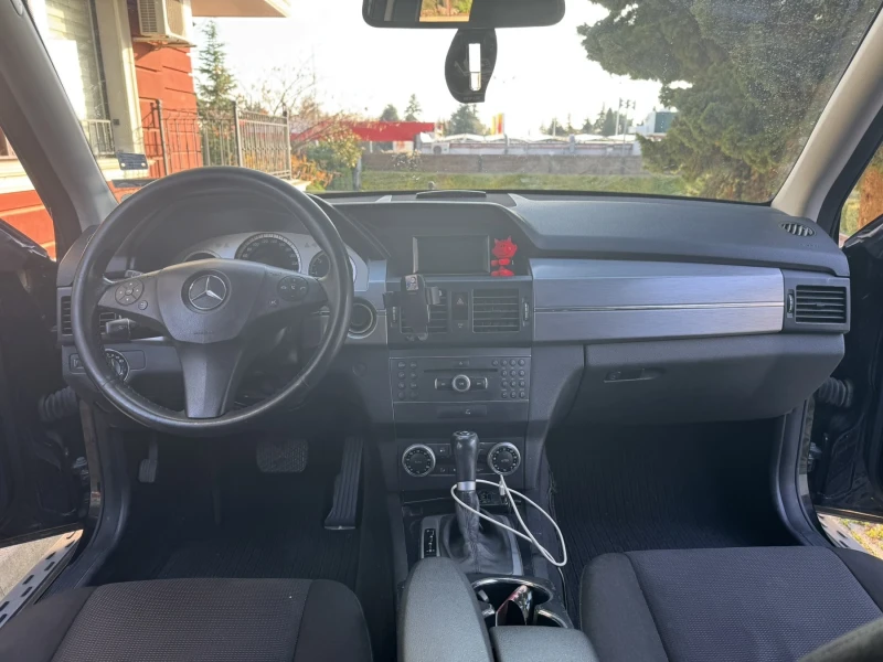 Mercedes-Benz GLK 220, снимка 11 - Автомобили и джипове - 52858798