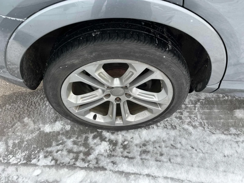 Audi Q3 * Progressiv * CARFAX * ЦЕНА ДО БГ, снимка 10 - Автомобили и джипове - 53035159