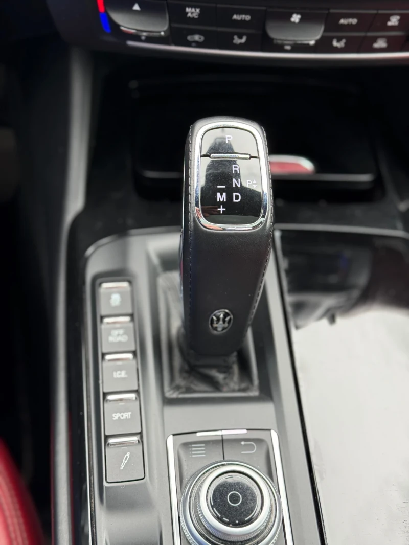 Maserati Levante 3.0D* FACELIFT* GRAN LUSSO, снимка 14 - Автомобили и джипове - 53560238