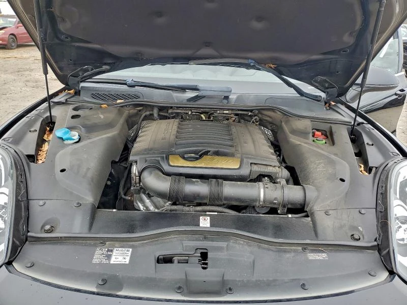 Porsche Cayenne, снимка 12 - Автомобили и джипове - 53379648