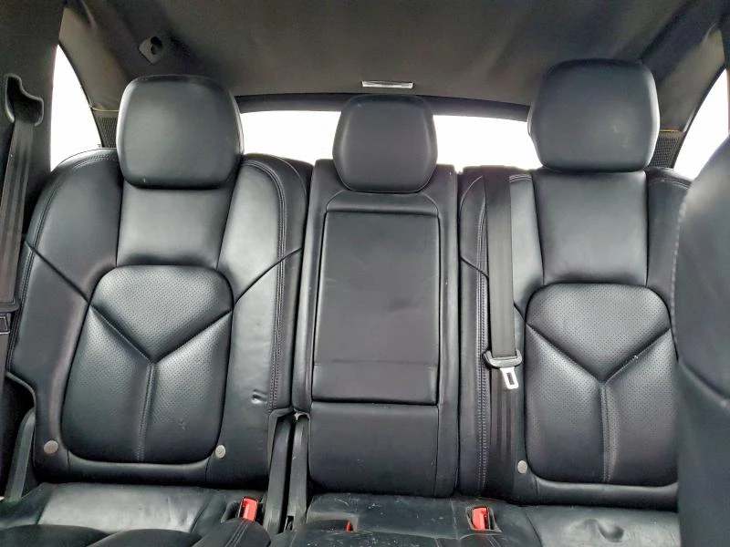 Porsche Cayenne  - изображение 10