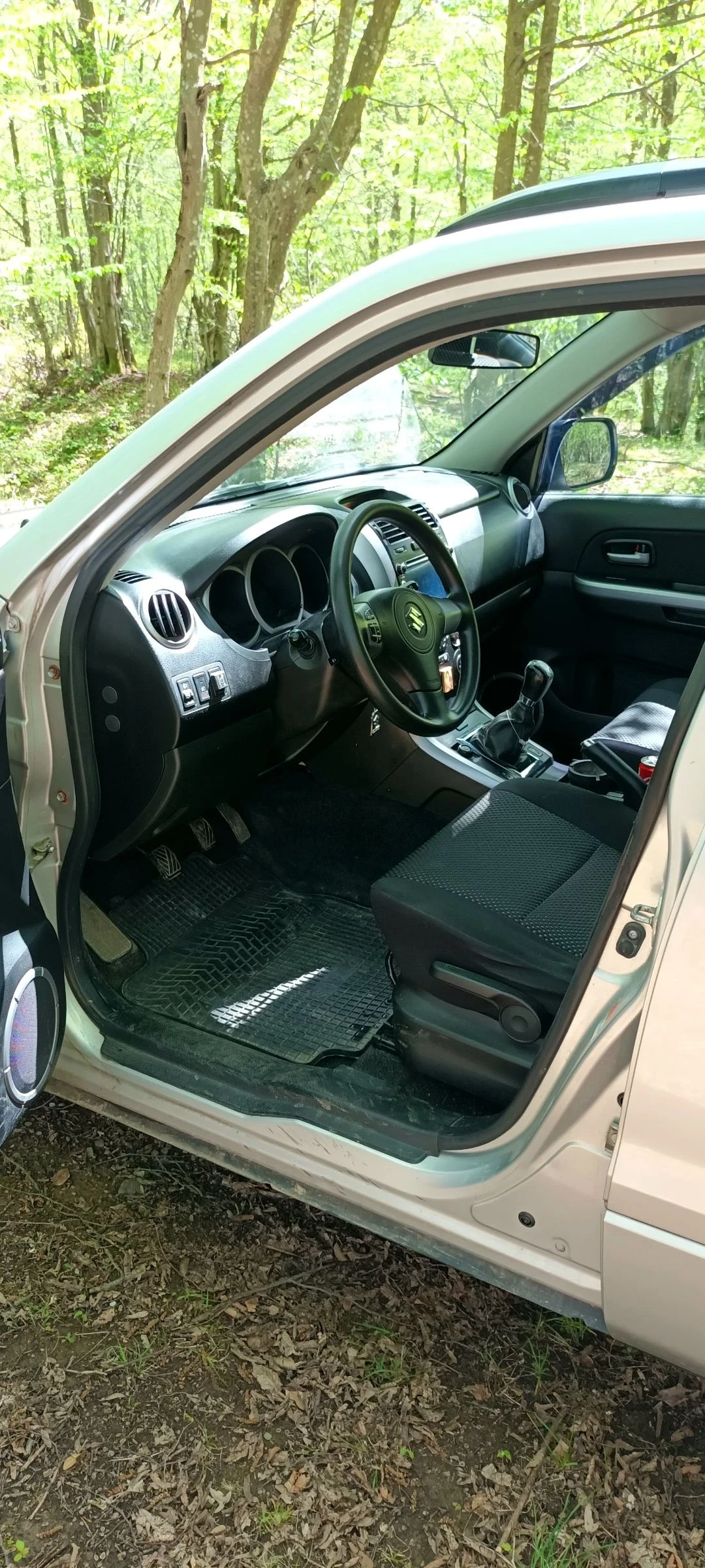 Suzuki Grand vitara 2.0 - изображение 8