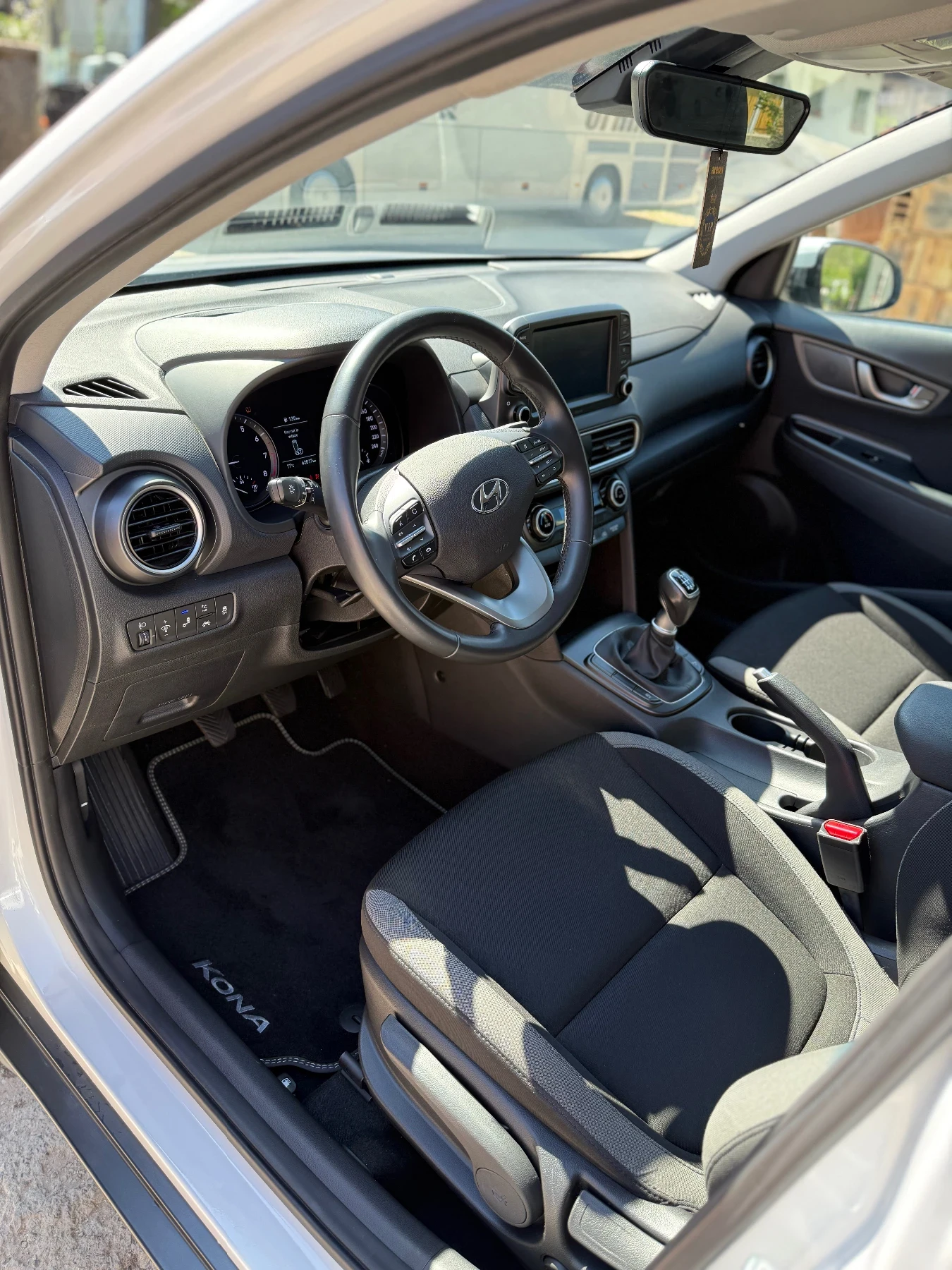 Hyundai Kona Нова! Full екстри 1.0 T-Gdi  - изображение 5