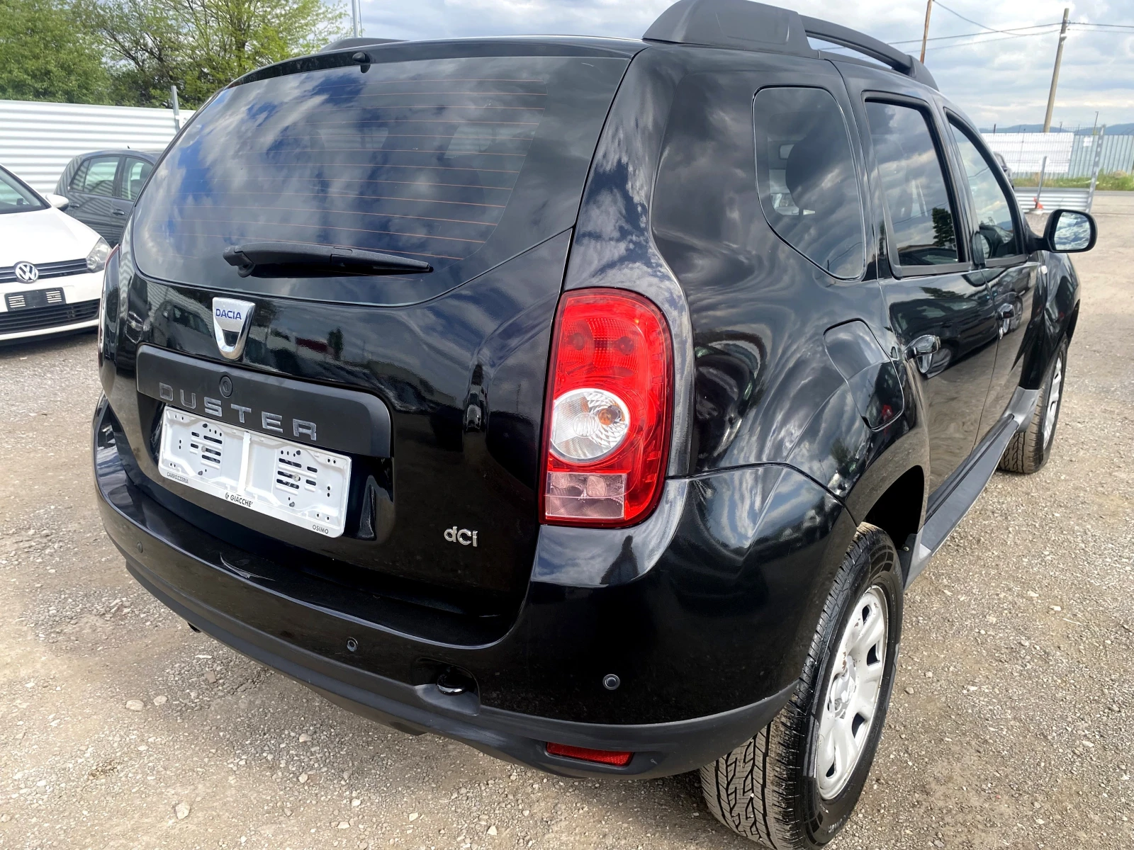 Dacia Duster 1.5dCi Laureate - изображение 3