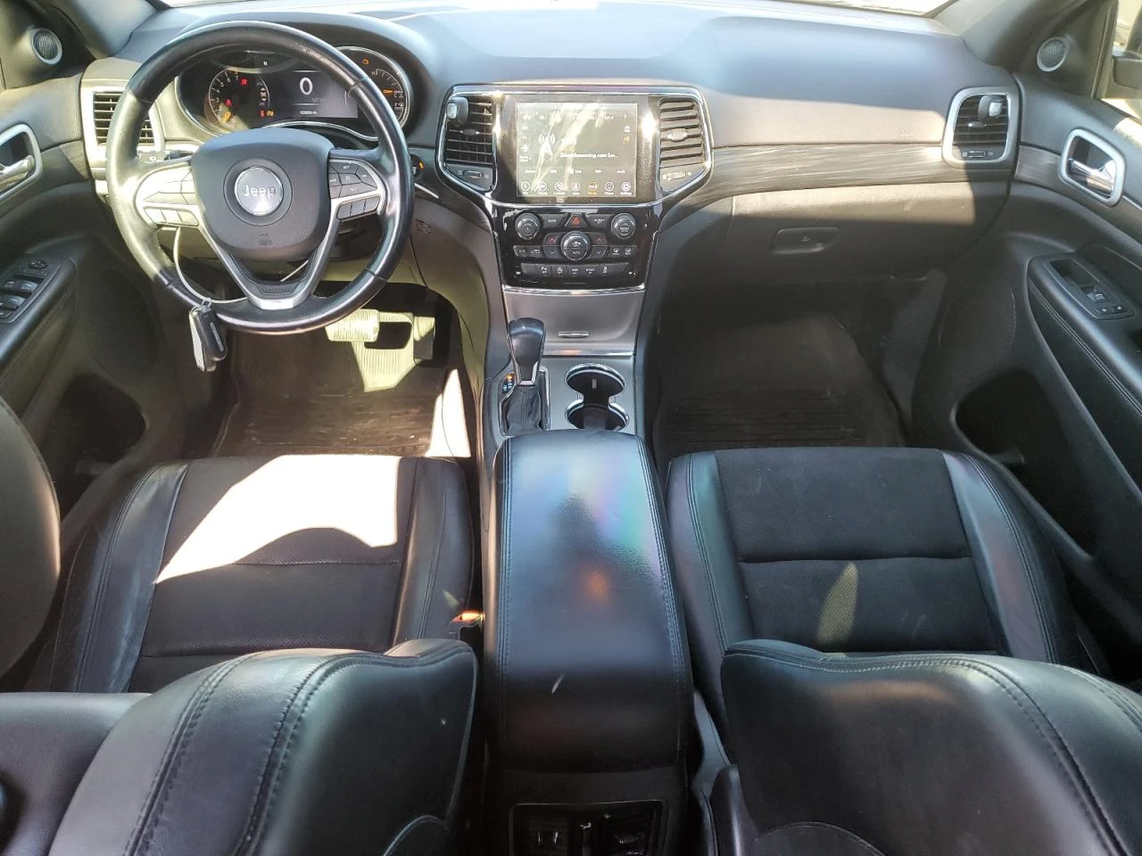 Jeep Grand cherokee 3.6 V6 Pentastar * LAREDO * VIRTUAL COCKPIT * PANO | Mobile.bg   8