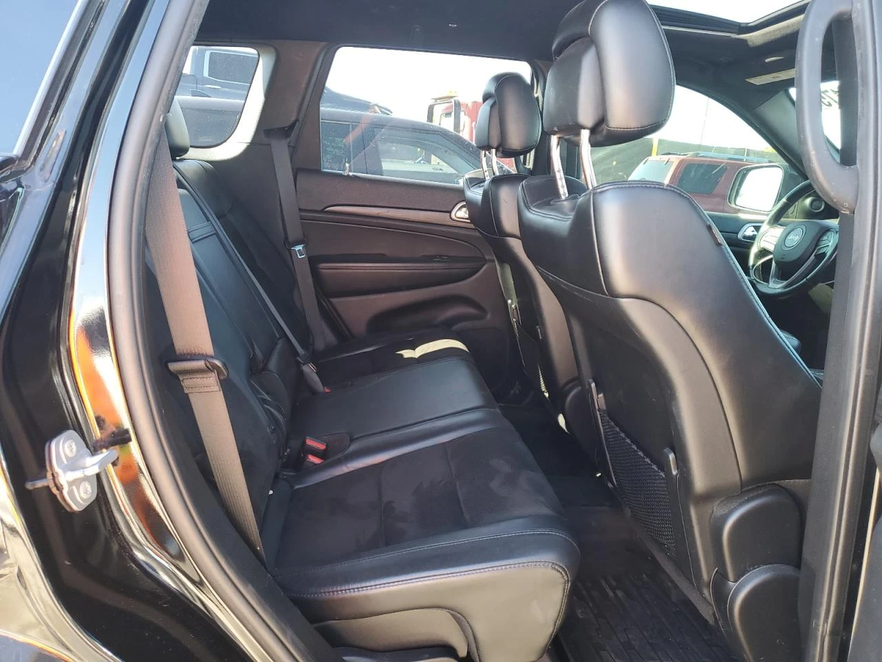 Jeep Grand cherokee 3.6 V6 Pentastar * LAREDO * VIRTUAL COCKPIT * PANO | Mobile.bg   10