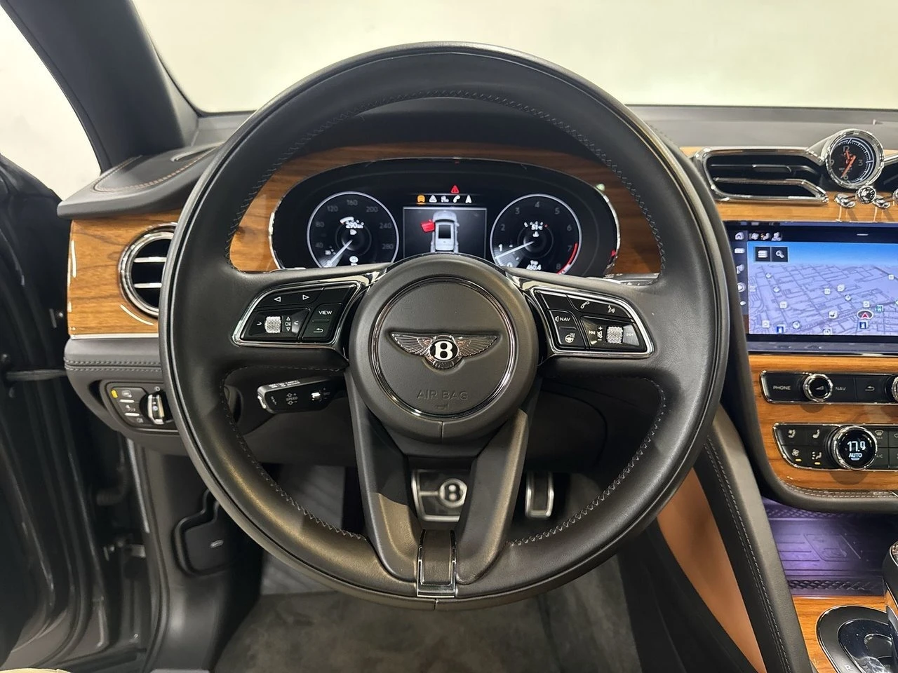 Bentley Bentayga � ����������� & ���� ������ | Mobile.bg � ����������� 12