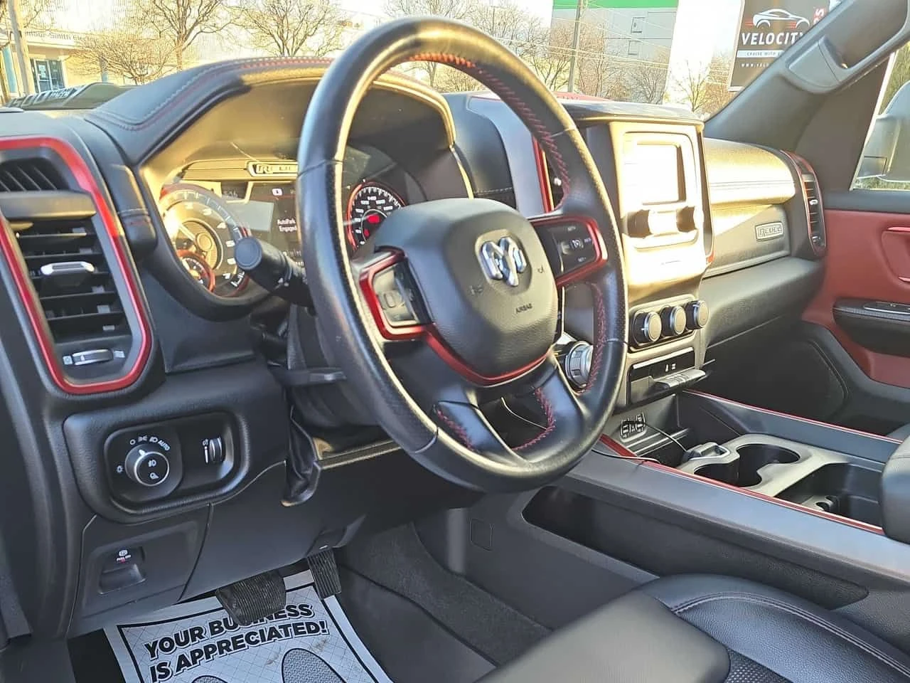 Dodge RAM 1500 * Rebel * KEYLESS* ЕЛ. СЕДАЛКИ*  - изображение 5