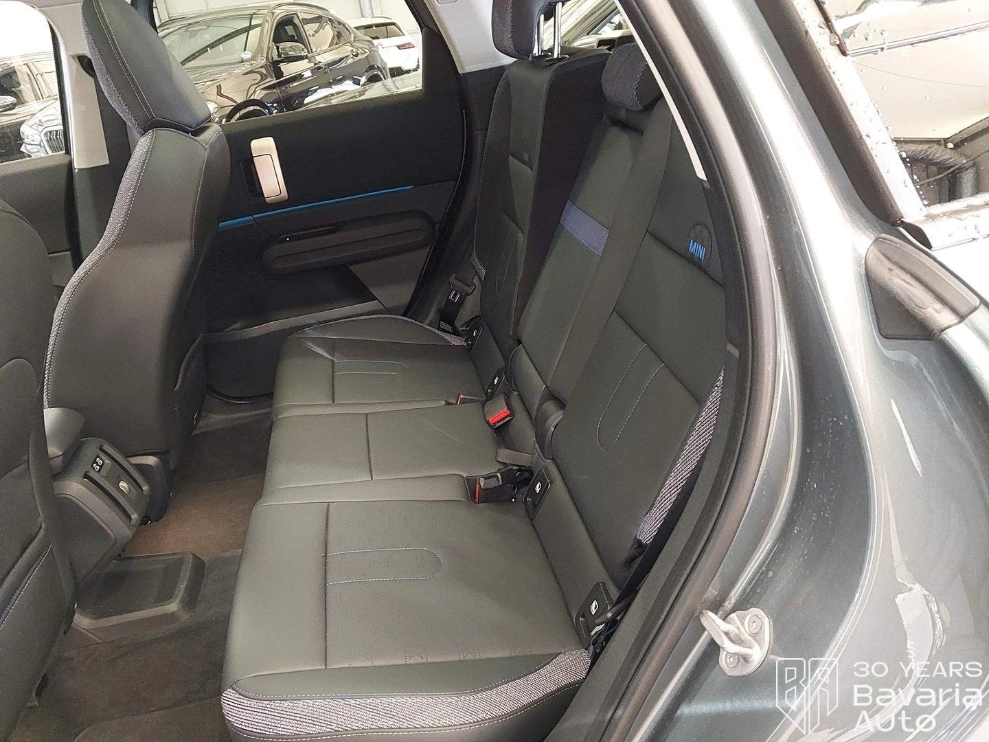 Mini Countryman S 2, 0 ALL4 Steptronic Classic Trim - изображение 8