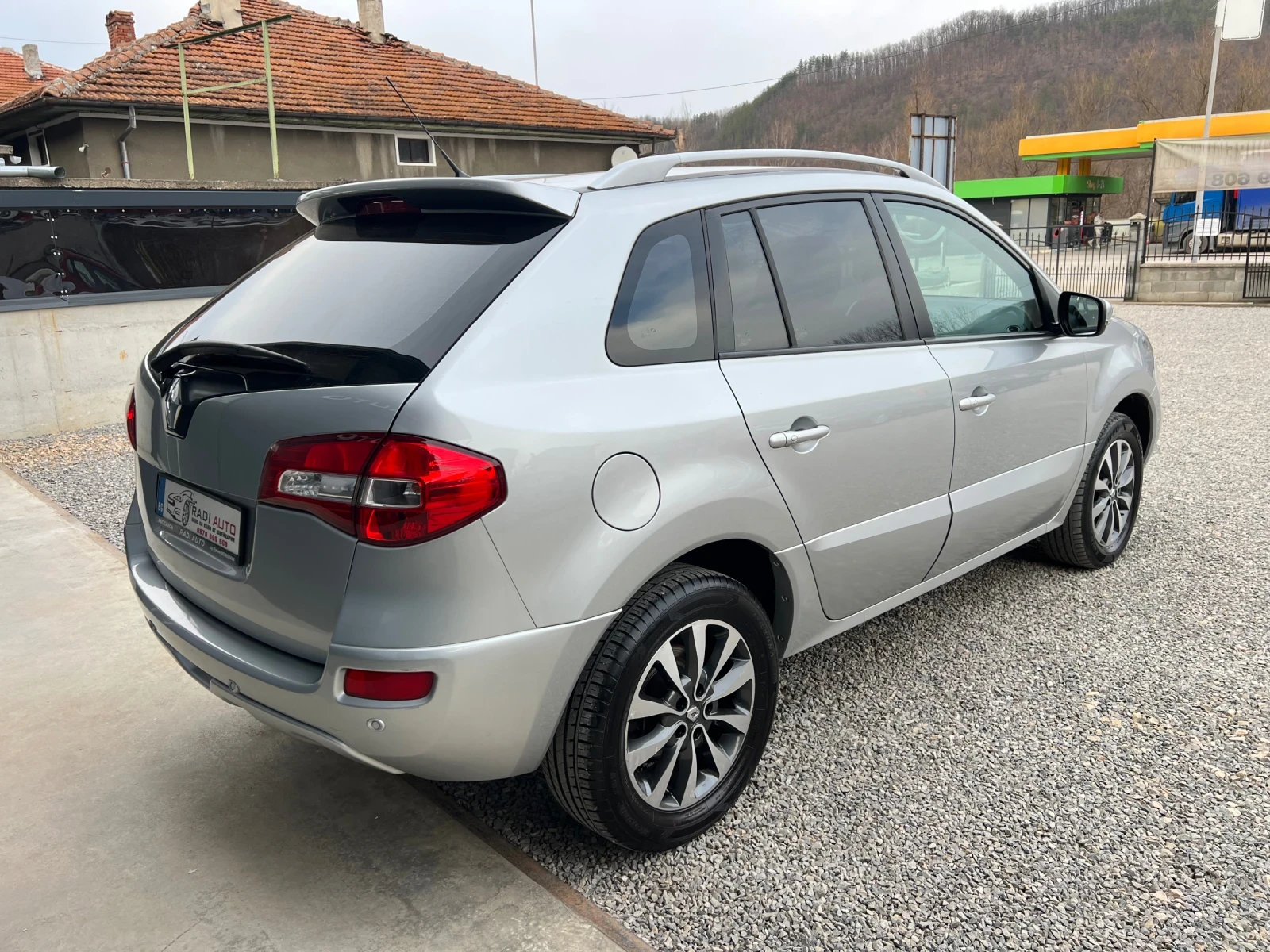 Renault Koleos 2.0DCi 4x4 ШВЕЙЦАРИЯ - изображение 3