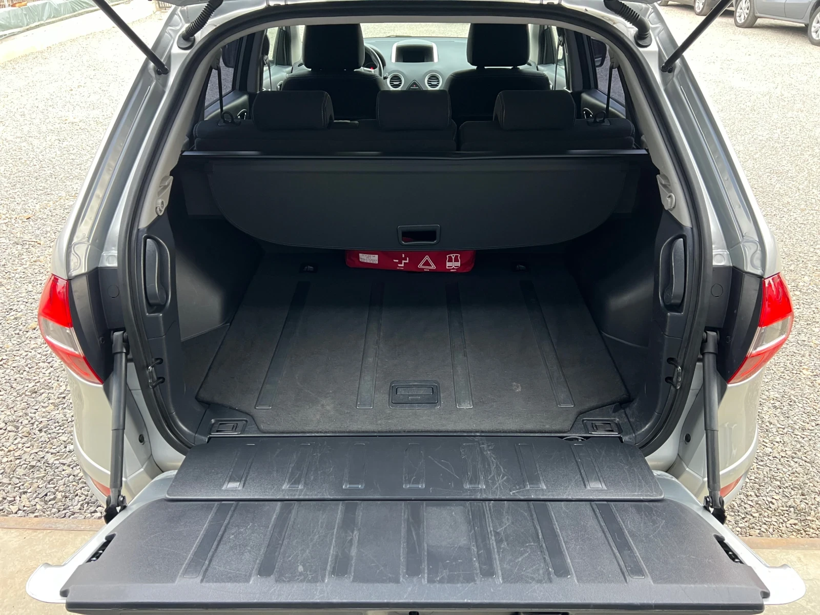 Renault Koleos 2.0DCi 4x4 ШВЕЙЦАРИЯ - изображение 5