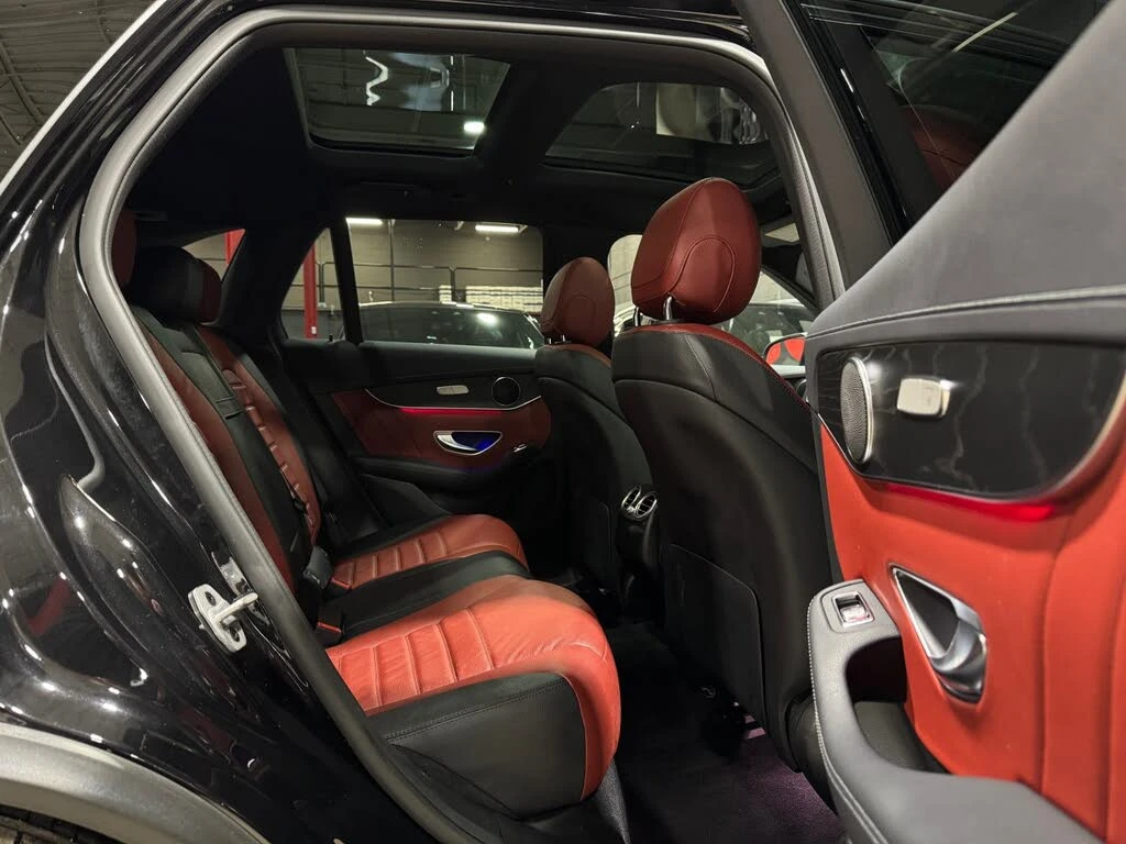 Mercedes-Benz GLC 43 AMG 4MATIC* АвтоКредит* (ЦЕНА ДО БГ), снимка 16 - Автомобили и джипове - 53750548