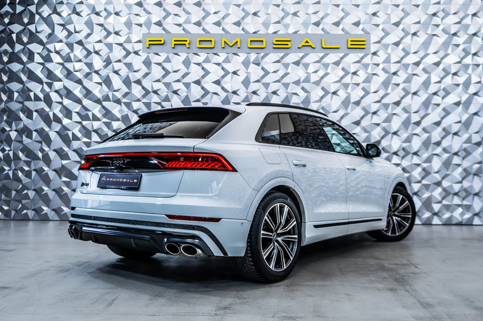 Audi SQ8 4.0 TFSI* Pano* SoftClose* , снимка 4 - Автомобили и джипове - 53948786