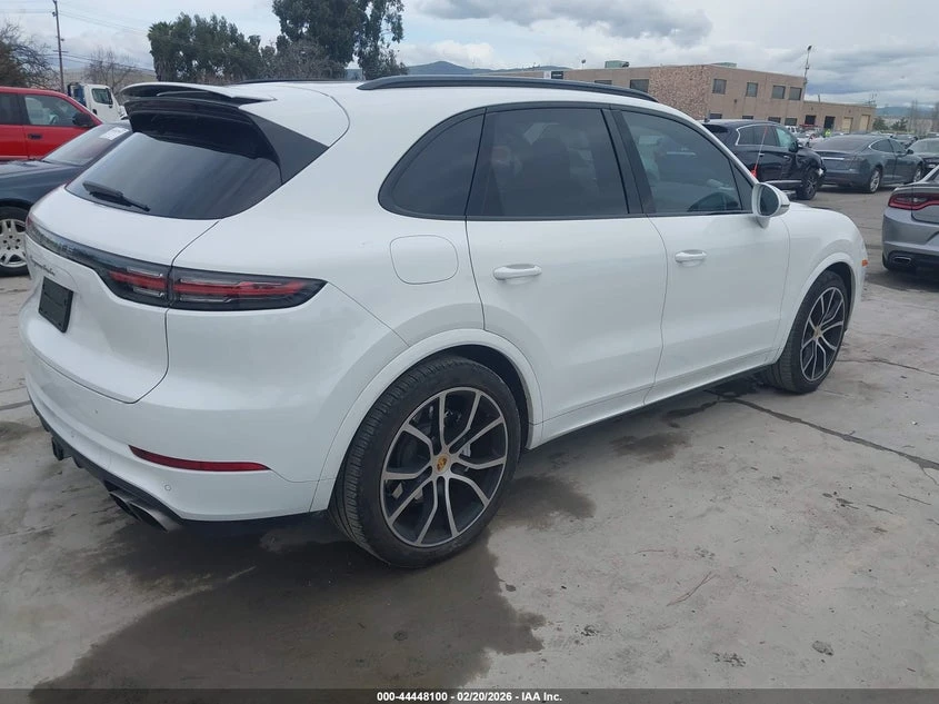 Porsche Cayenne 4.0l Turbo, снимка 4 - Автомобили и джипове - 54072608
