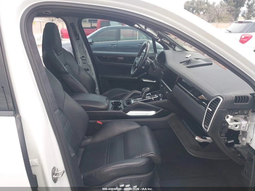 Porsche Cayenne 4.0l Turbo, снимка 5 - Автомобили и джипове - 54072608