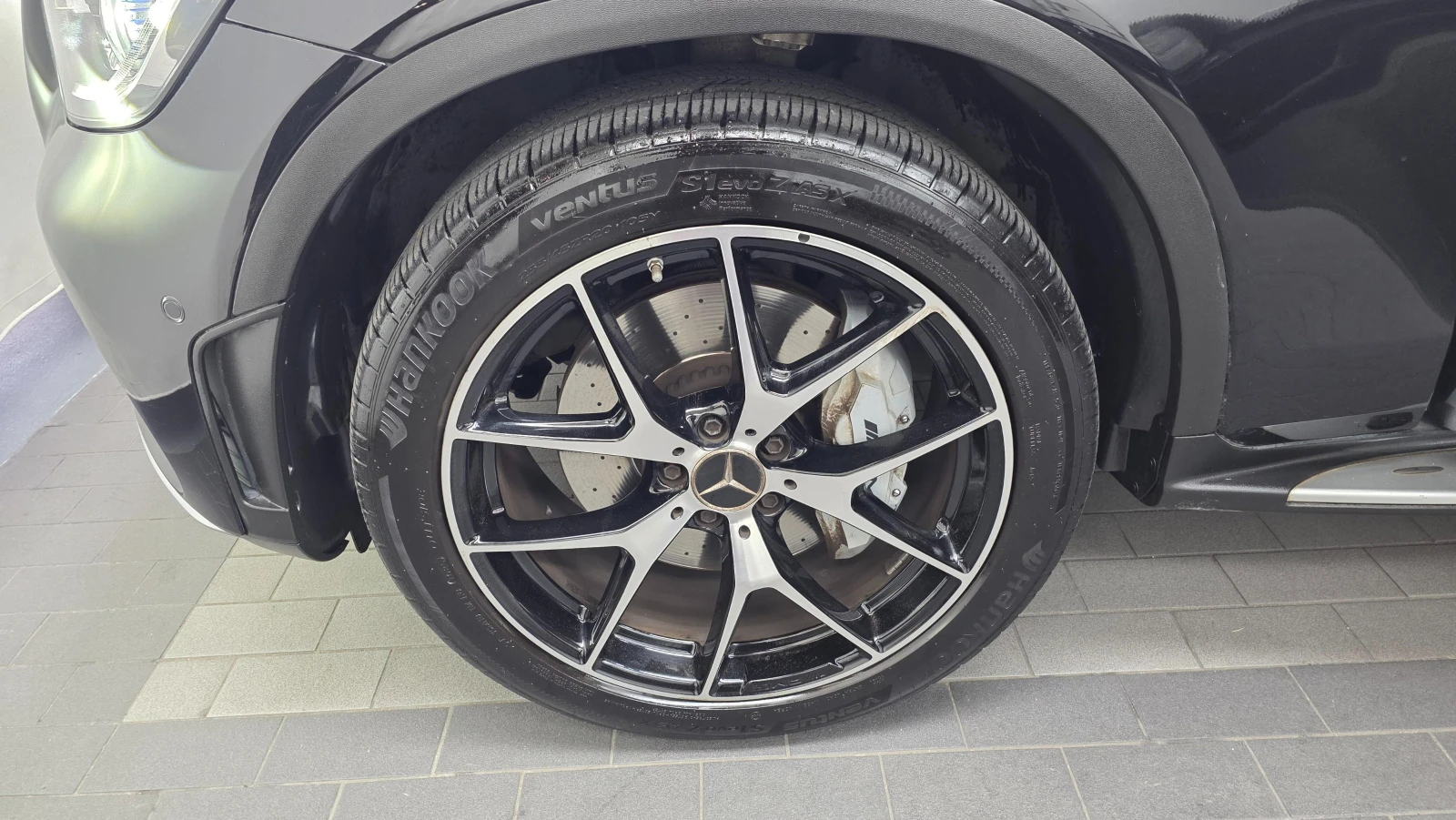 Mercedes-Benz GLC 43 AMG BURMESTER* ПОДГРЕВ* ОБДУХВАНЕ* ХЕДЪП* , снимка 5 - Автомобили и джипове - 54702106