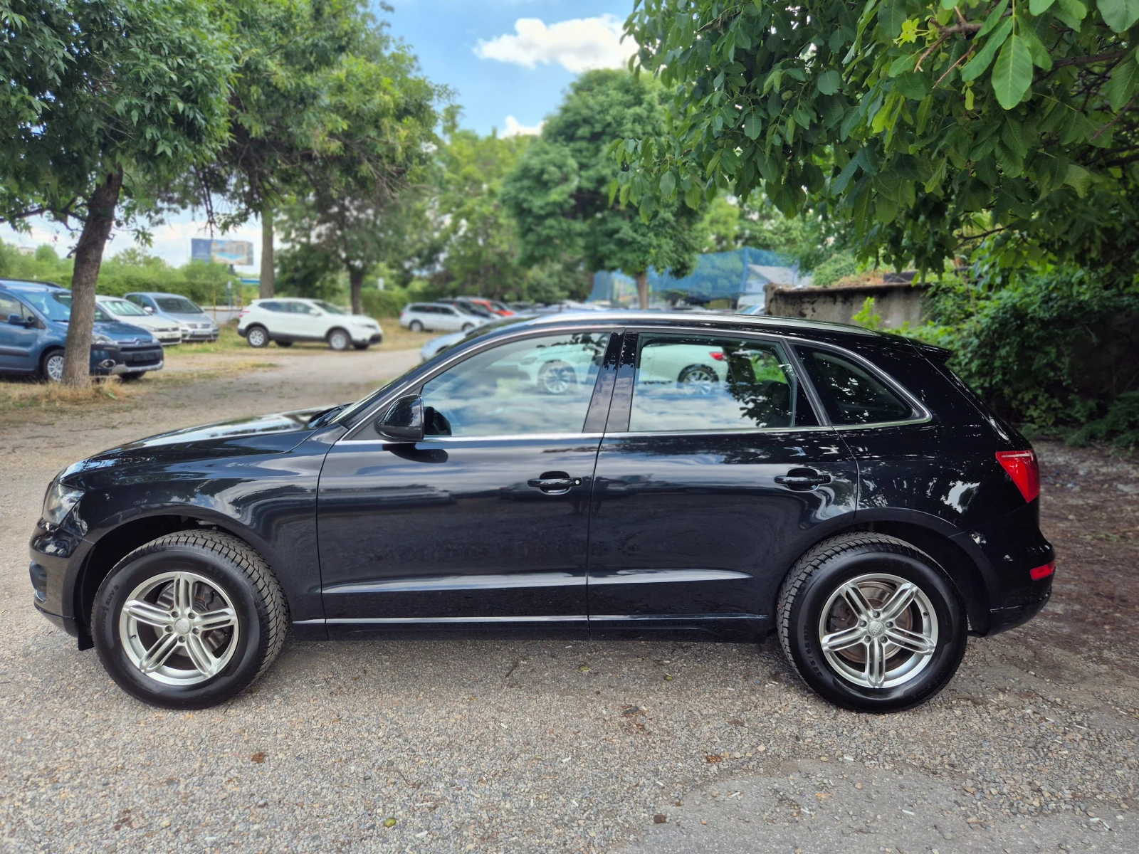 Audi Q5 2.0 TDI quattro   ПАРКТРОНИК КСЕНОН АВТОПИЛОТ , снимка 7 - Автомобили и джипове - 55250043