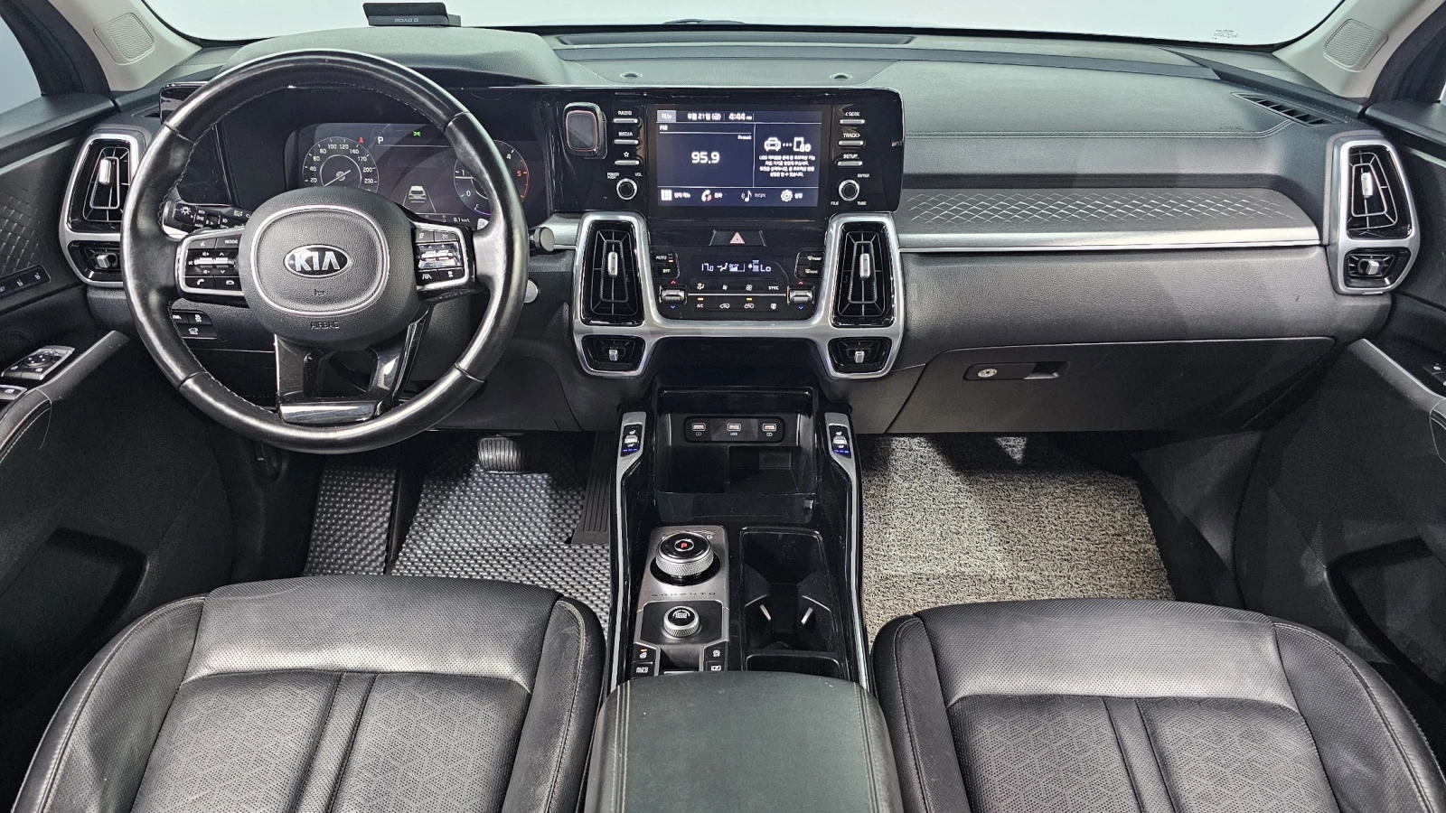Kia Sorento 2.2 2WD NOBLESSE autogeorge.com, снимка 7 - Автомобили и джипове - 55767774