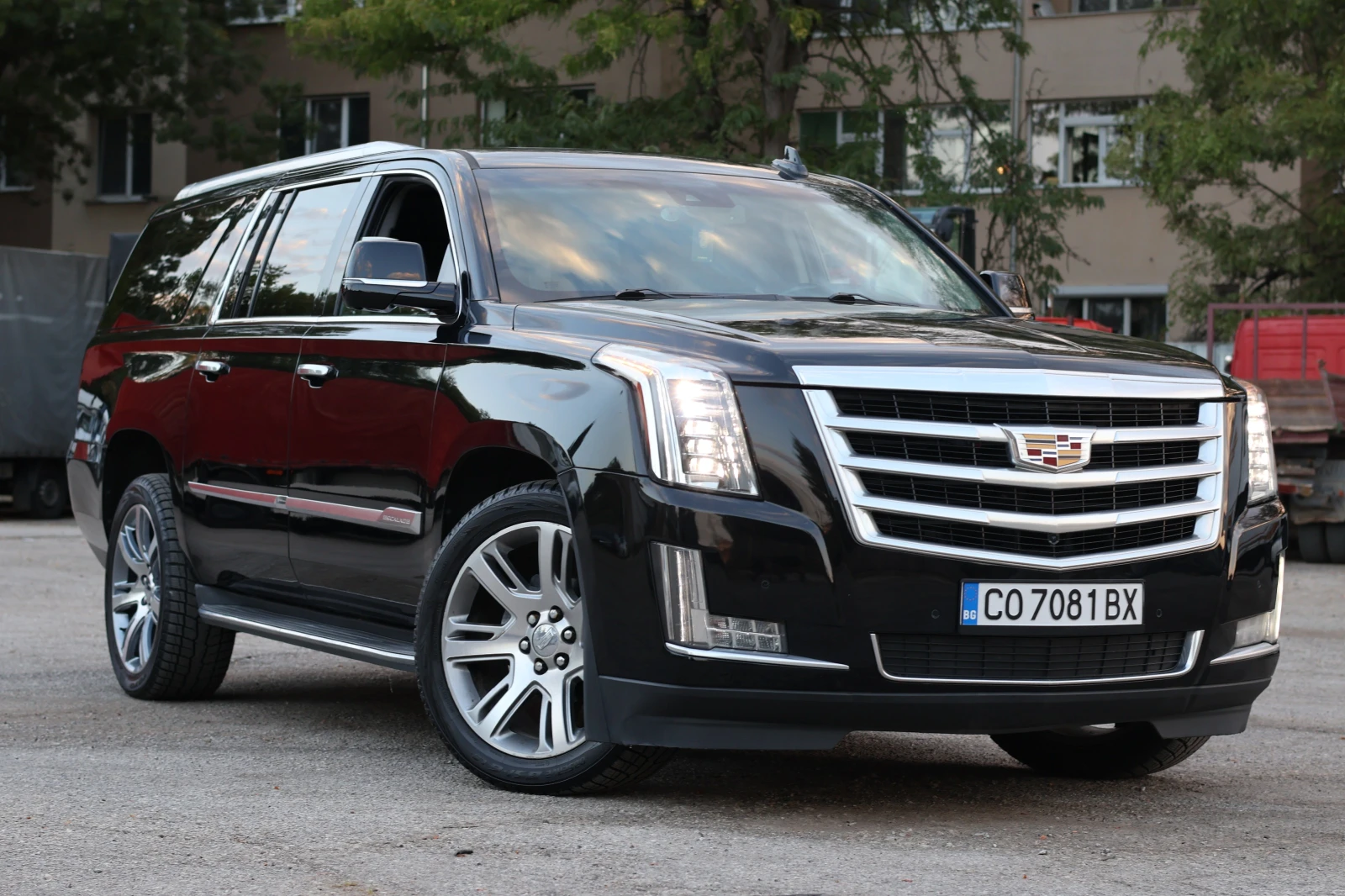 Cadillac Escalade ESV 6.2