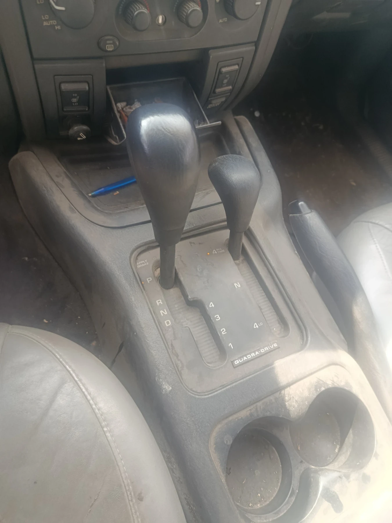 Jeep Cherokee, снимка 9 - Автомобили и джипове - 56531177