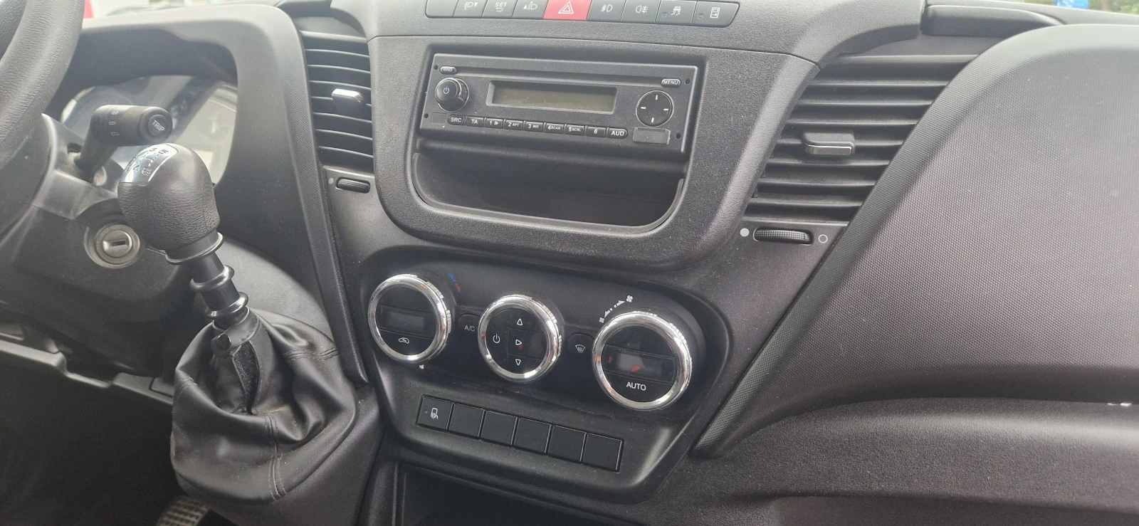 Iveco 35c15 4.5м клима - изображение 5