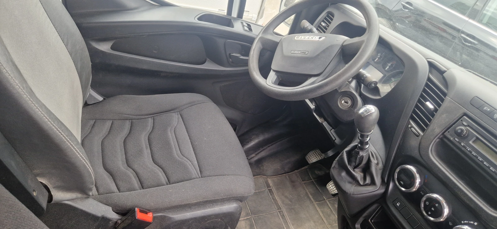 Iveco 35c15 4.5м клима - изображение 4