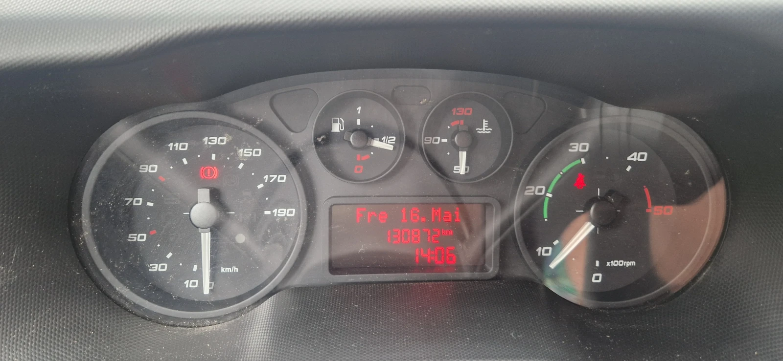 Iveco 35c15 4.5м клима - изображение 9