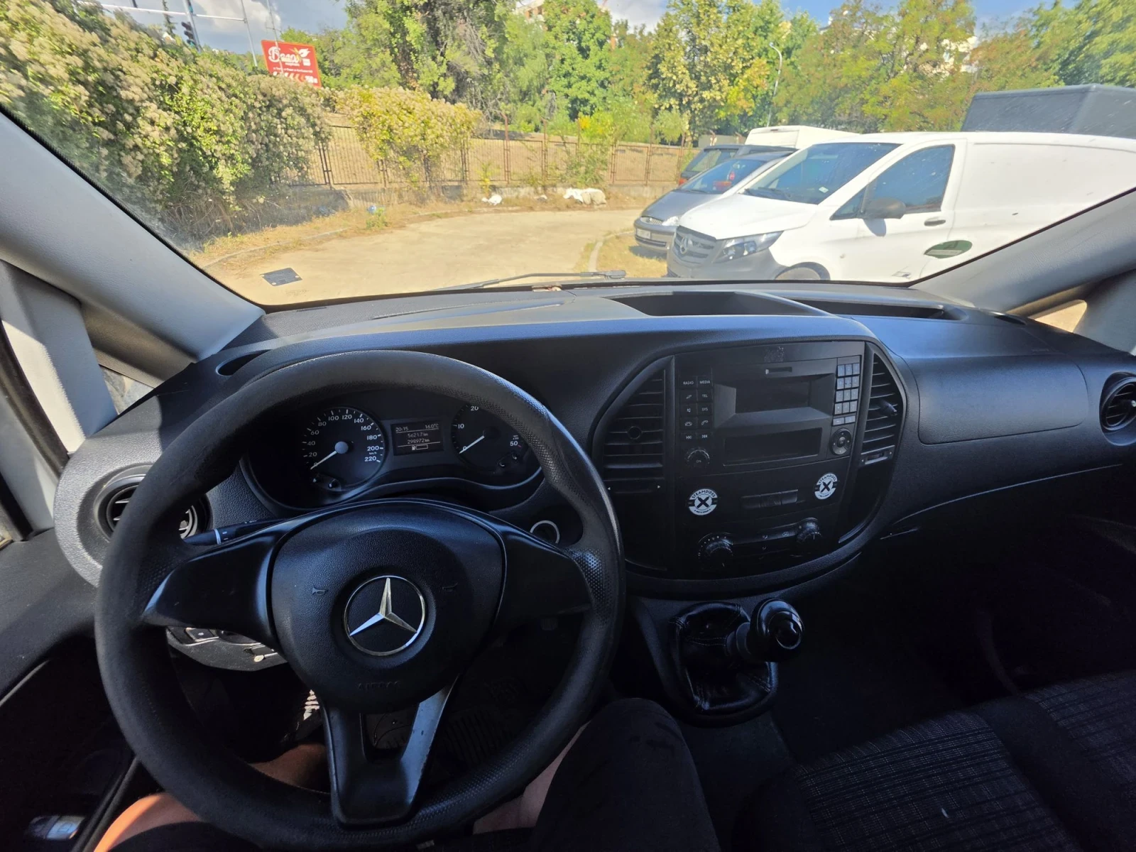 Mercedes-Benz Vito 109 1.6d, снимка 10 - Бусове и автобуси - 56172511