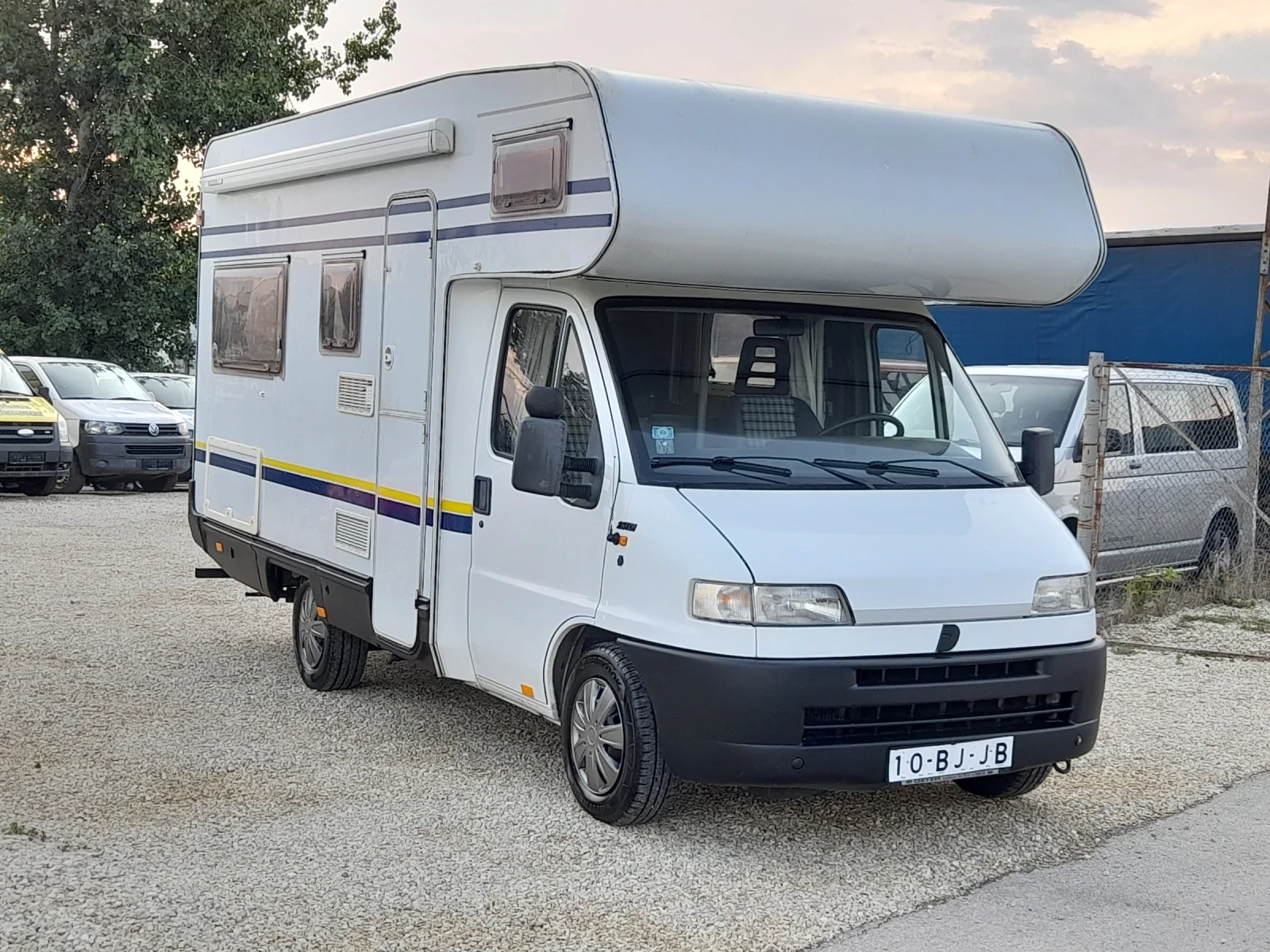 Кемпер Fiat DUKATO, снимка 2 - Каравани и кемпери - 55124568