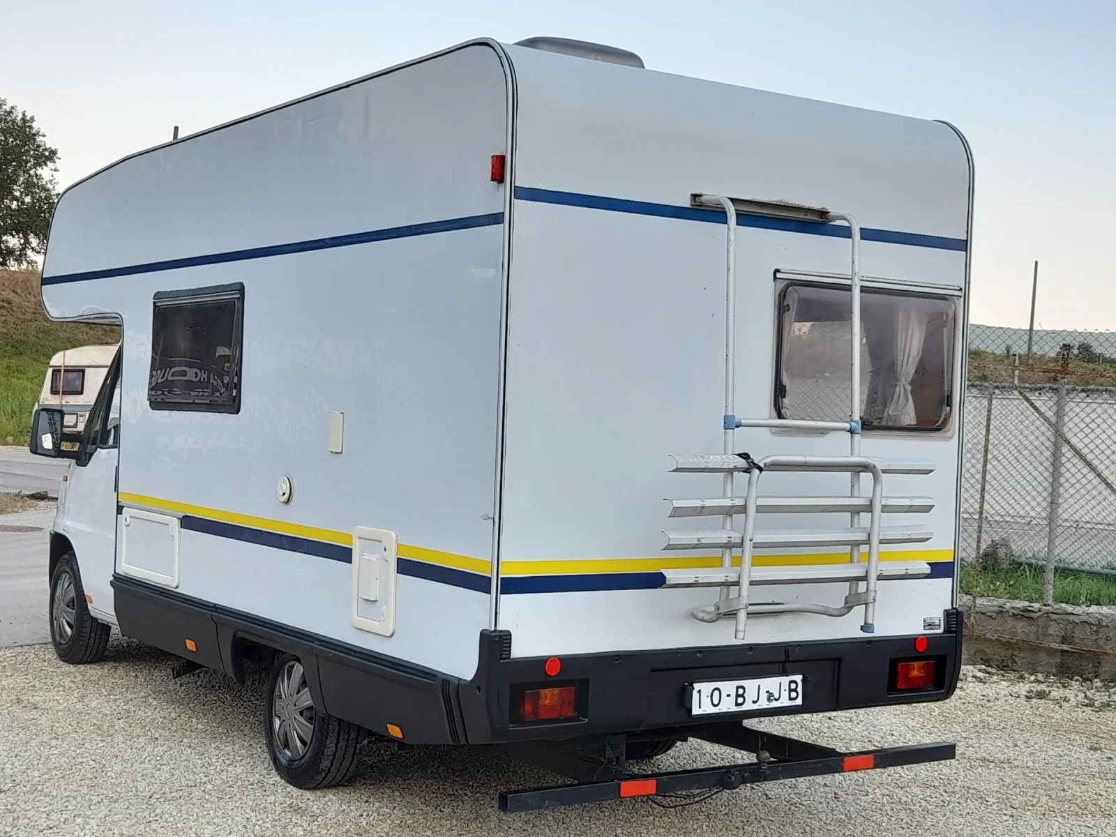 Кемпер Fiat DUKATO, снимка 4 - Каравани и кемпери - 55124568
