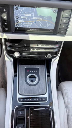 Jaguar Xf, снимка 6