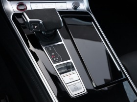Обява за продажба на Audi Rs6 CARBON* KERAMIK* NIGHT PACK* DYNAMIK *  ~ 243 456 лв. - изображение 6