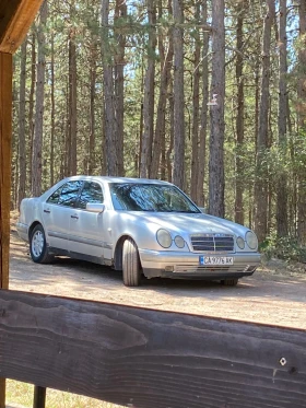 Mercedes-Benz E 250, снимка 5