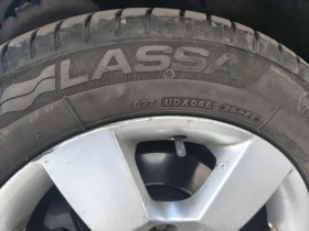 ����� �� �������� �� Peugeot 5008