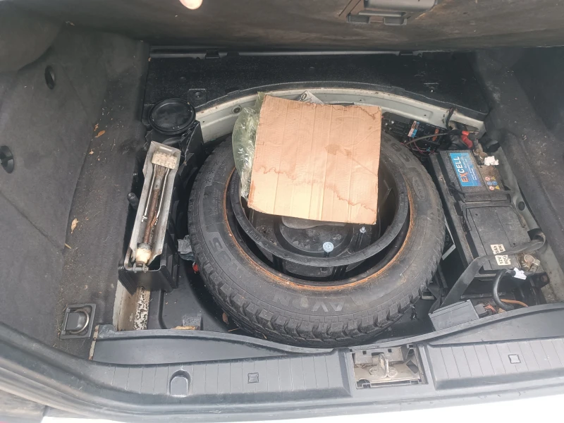 Mercedes-Benz E 220 Е 270, снимка 13 - Автомобили и джипове - 50066868