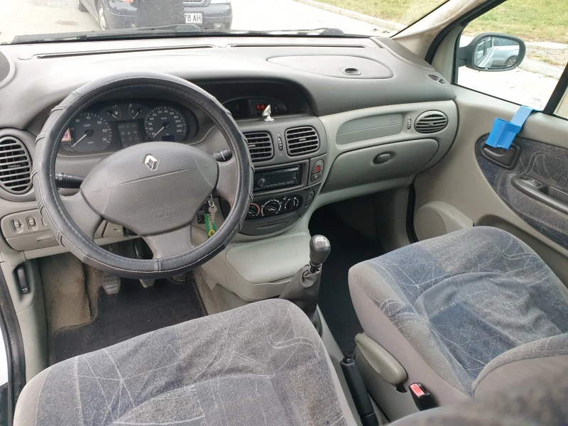 Renault Scenic 1.9  TDI , снимка 14 - Автомобили и джипове - 48539761