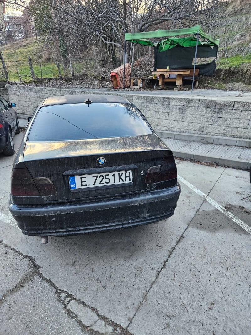 BMW 320, снимка 5 - Автомобили и джипове - 48801668