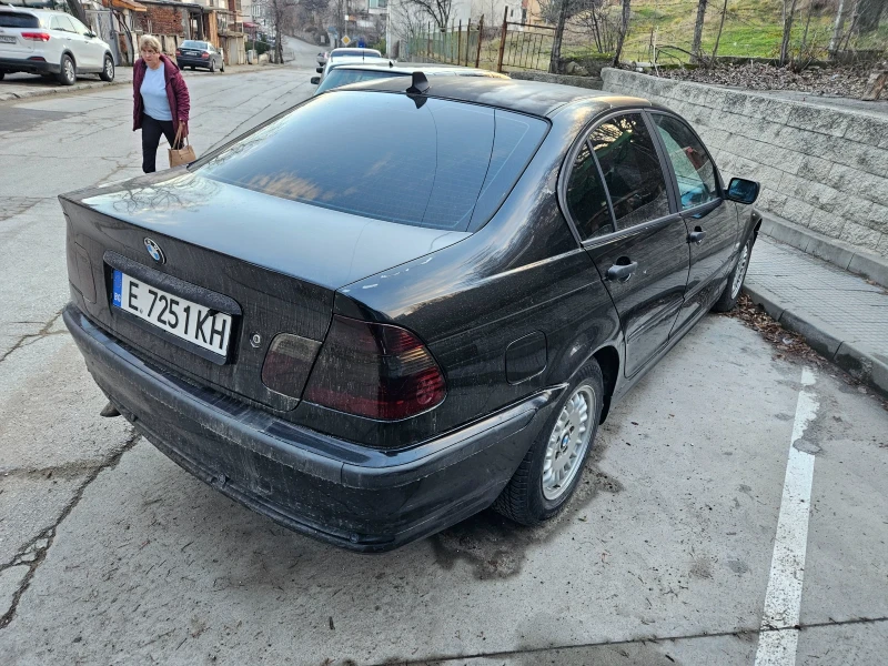 BMW 320, снимка 6 - Автомобили и джипове - 48801668