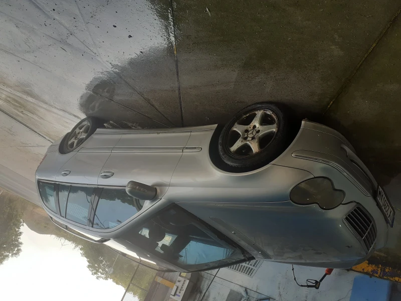 Mercedes-Benz C 220 C220