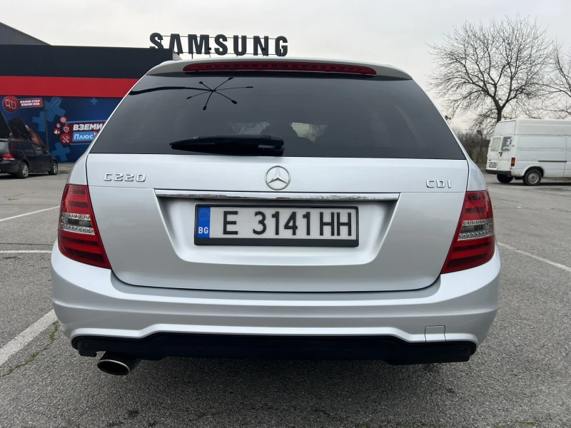 Mercedes-Benz C 220 AMG, снимка 6 - Автомобили и джипове - 53457771