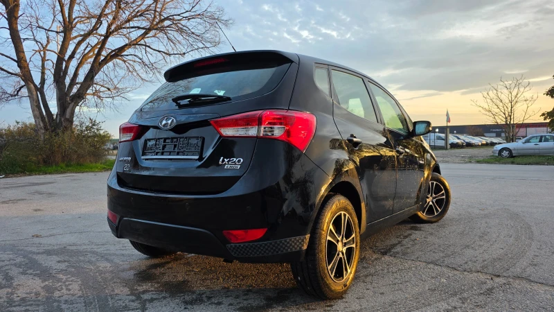 Hyundai Ix20 УНИКАТ/1.6d/116hp, снимка 4 - Автомобили и джипове - 53488533