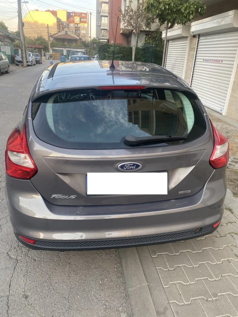 Ford Focus 1.0l EcoBoost - изображение 8