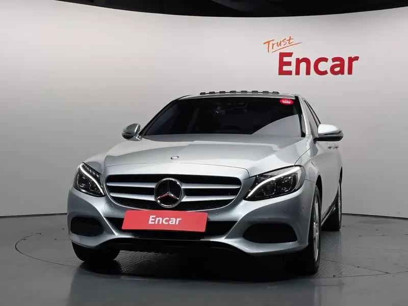 Mercedes-Benz C 200 САМО 30% АВАНС, снимка 5 - Автомобили и джипове - 56064904